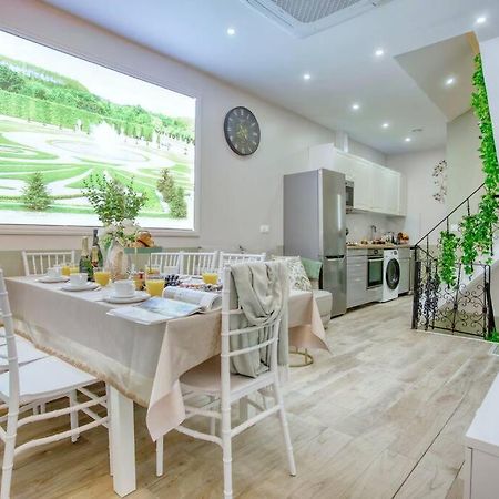 Appartement Le Nid Parisien Triplex Cosy Et Chaleureux Extérieur photo