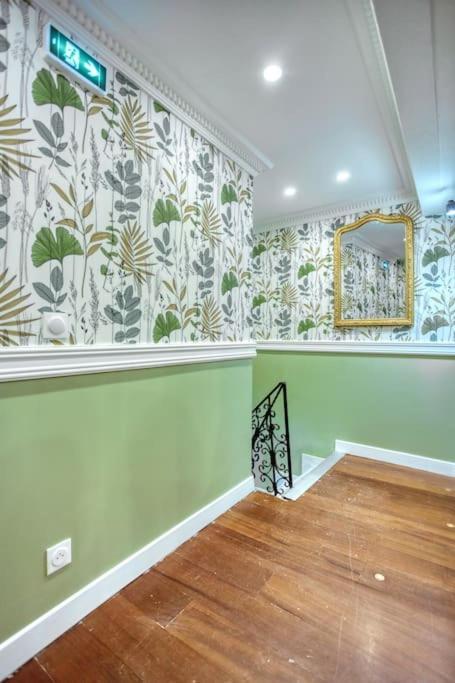 Appartement Le Nid Parisien Triplex Cosy Et Chaleureux Extérieur photo
